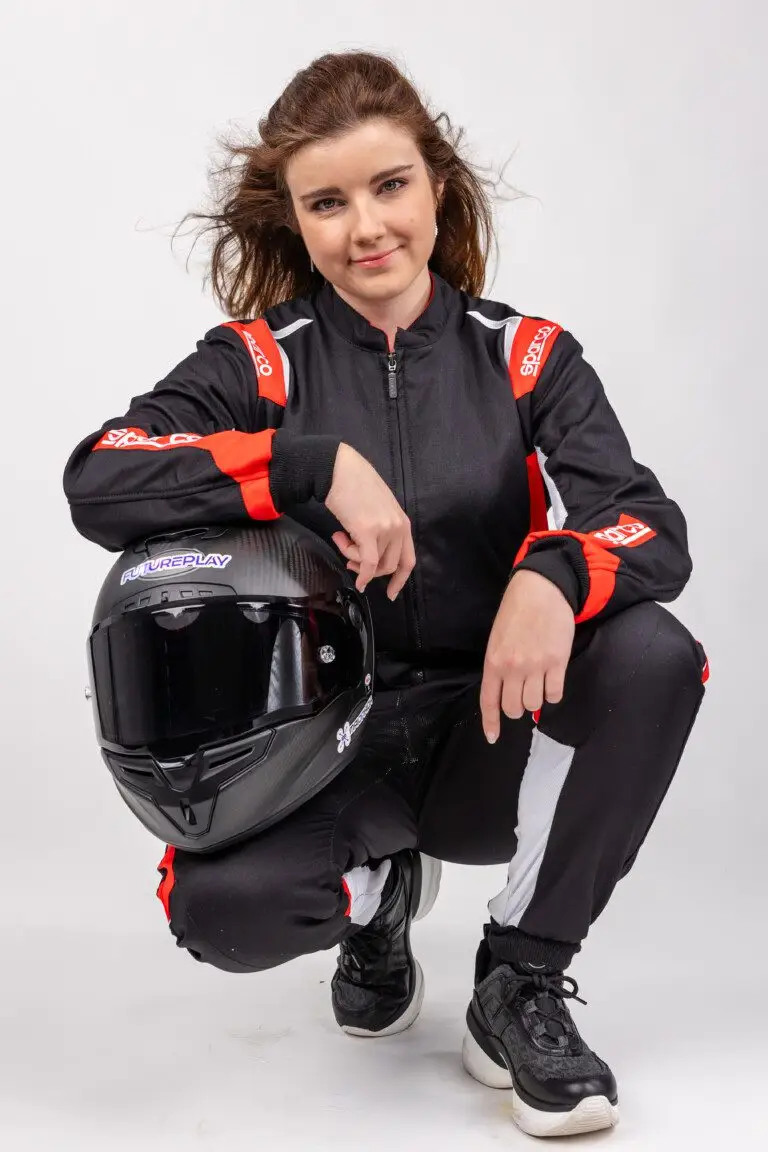 Photoshoot Female Drone Racer Helmet